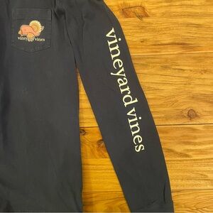 X Small Navy Blue 2017 Vineyard Vines long sleeve